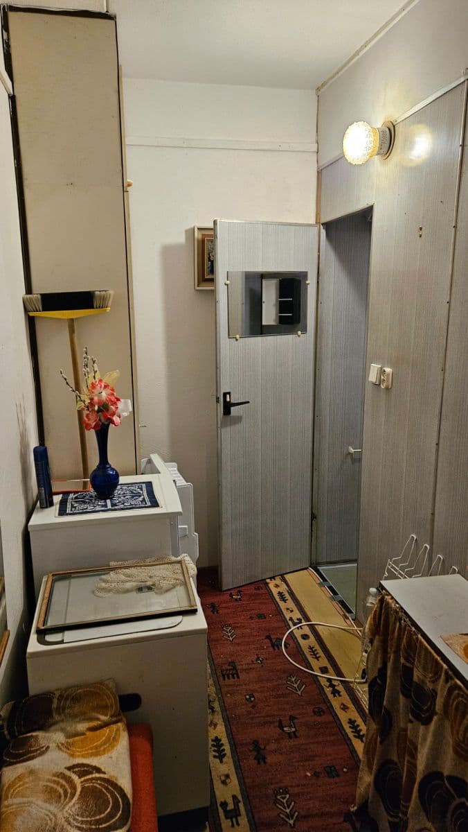 Prenájom bytu 1-izbový 33 m², Na Kopci, Jihlava, Kraj Vysočina Prenájom bytu 1-izbový 33 m², Na Kopci, Jihlava, Kraj Vysočina