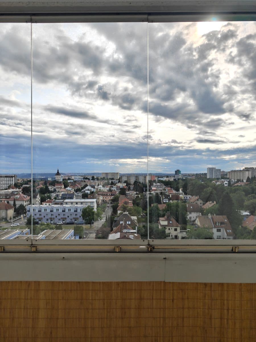 Prenájom bytu 3-izbový 66 m², Bedřichovská, Praha, Praha Prenájom bytu 3-izbový 66 m², Bedřichovská, Praha, Praha