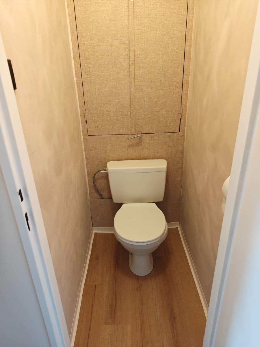 Prenájom bytu 3-izbový 66 m², Bedřichovská, Praha, Praha Prenájom bytu 3-izbový 66 m², Bedřichovská, Praha, Praha