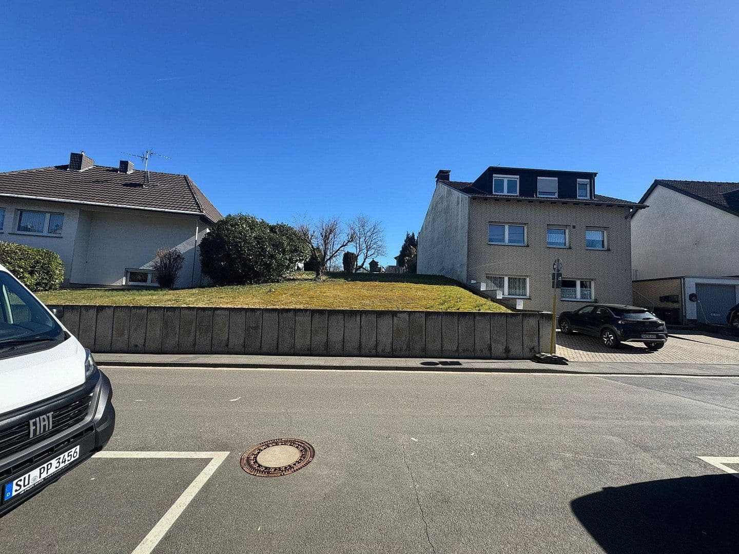 Predaj pozemku 411 m², Tombergerstr. 5 A, Rheinbach, Severné Porýnie - Westfálsko Predaj pozemku 411 m², Tombergerstr. 5 A, Rheinbach, Severné Porýnie - Westfálsko