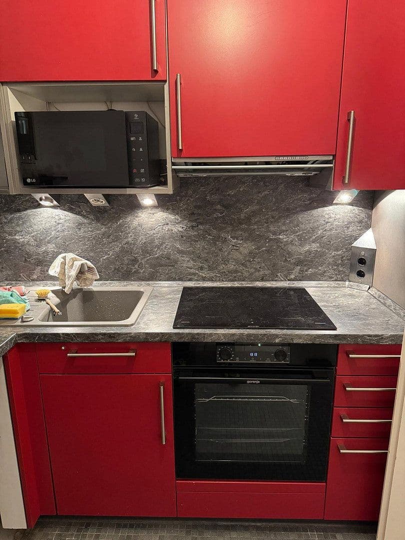 Prenájom bytu 2-izbový 70 m², Frankfurterstraße 30, Wiesbaden, Hesensko Prenájom bytu 2-izbový 70 m², Frankfurterstraße 30, Wiesbaden, Hesensko