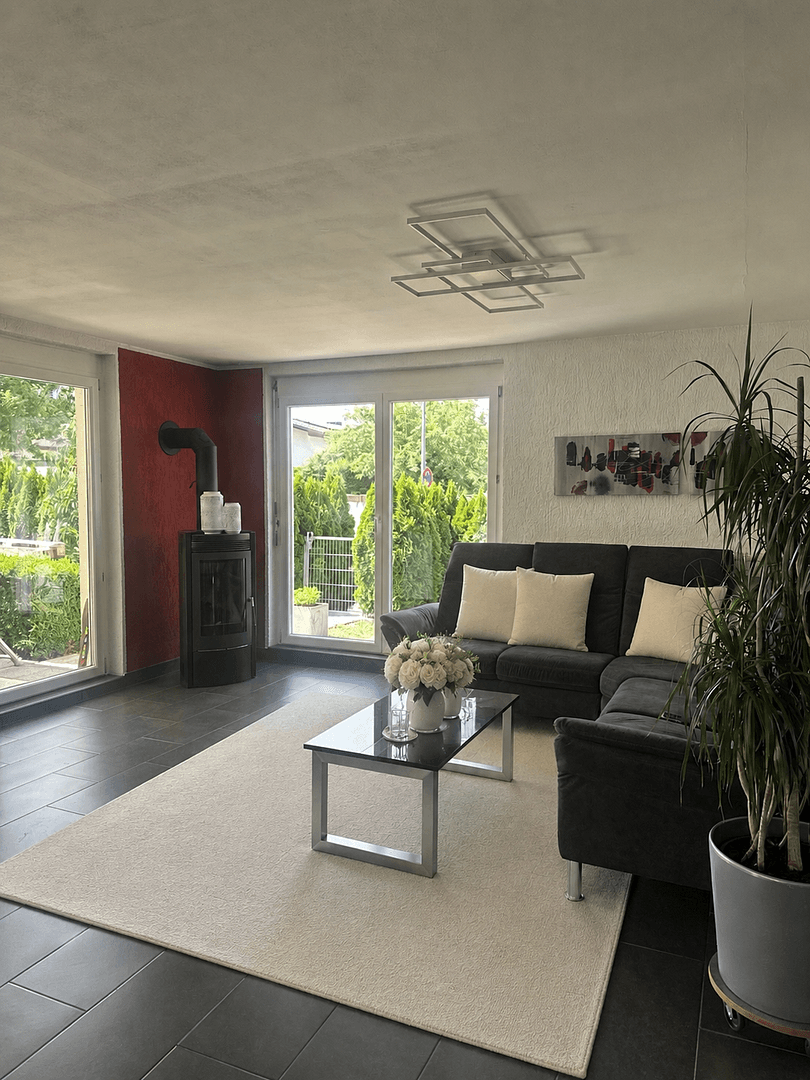 Predaj domu 128 m², pozemok 450 m², Wildberg, Bádensko-Wurttembersko Predaj domu 128 m², pozemok 450 m², Wildberg, Bádensko-Wurttembersko