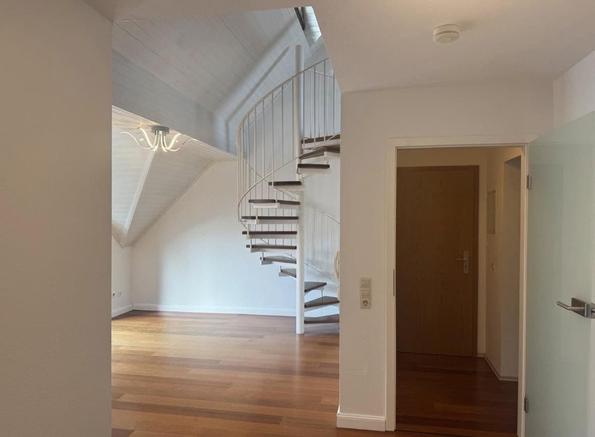 Predaj bytu 1-izbový 79 m², Kaiserslautern, Porýnie-Falcko Predaj bytu 1-izbový 79 m², Kaiserslautern, Porýnie-Falcko