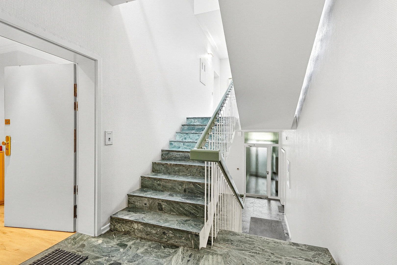 Predaj bytu 3-izbový 131 m², Am Hirschsprung 62, Berlin, Berlín Predaj bytu 3-izbový 131 m², Am Hirschsprung 62, Berlin, Berlín