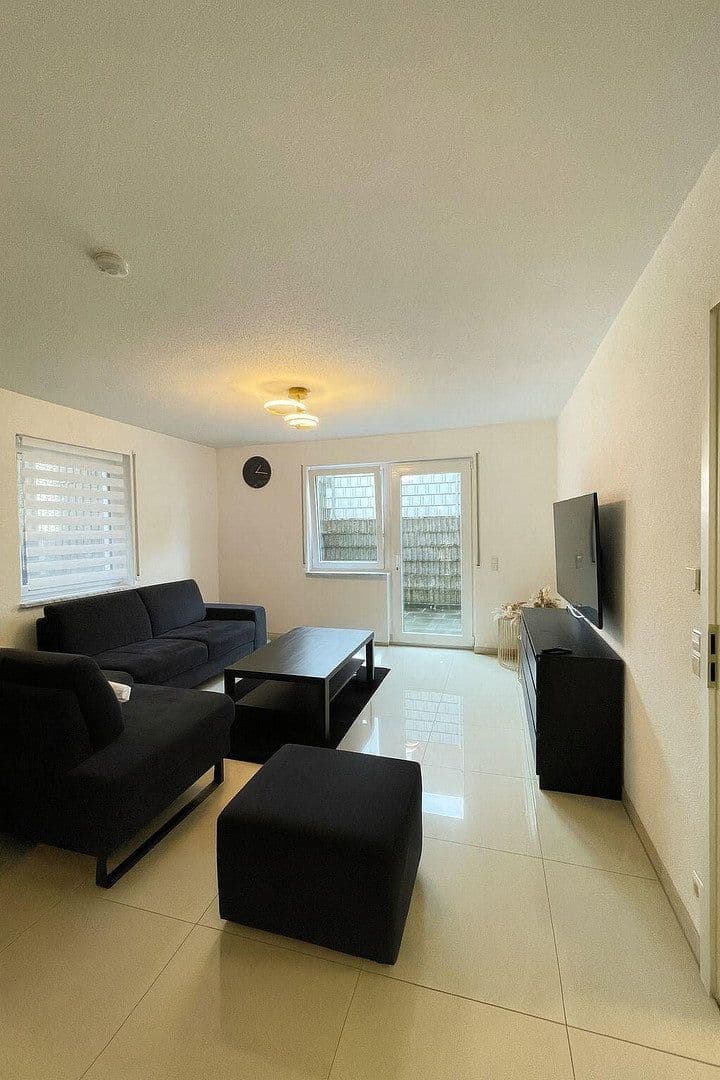 Prenájom bytu 1-izbový 65 m², Kirchardt, Bádensko-Wurttembersko Prenájom bytu 1-izbový 65 m², Kirchardt, Bádensko-Wurttembersko