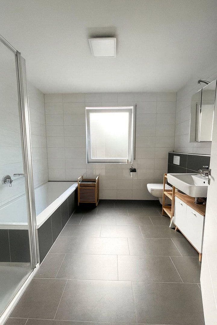 Prenájom bytu 1-izbový 65 m², Kirchardt, Bádensko-Wurttembersko Prenájom bytu 1-izbový 65 m², Kirchardt, Bádensko-Wurttembersko