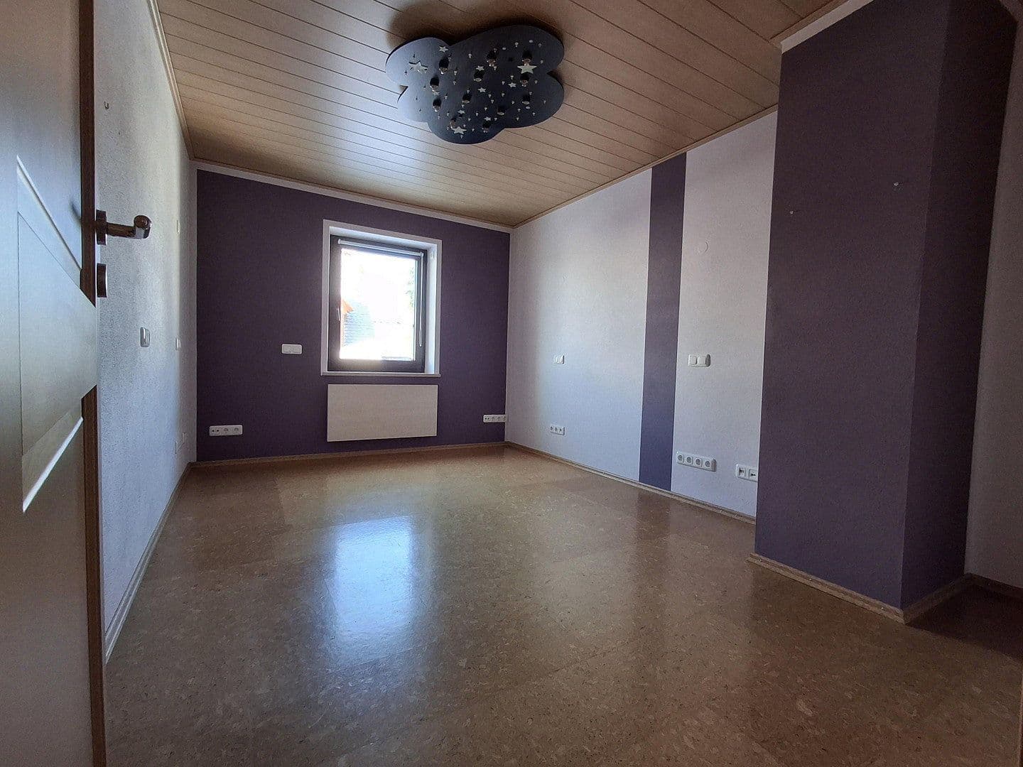Predaj domu 159 m², pozemok 300 m², Dorfstr. 52, Haundorf, Bavorsko Predaj domu 159 m², pozemok 300 m², Dorfstr. 52, Haundorf, Bavorsko
