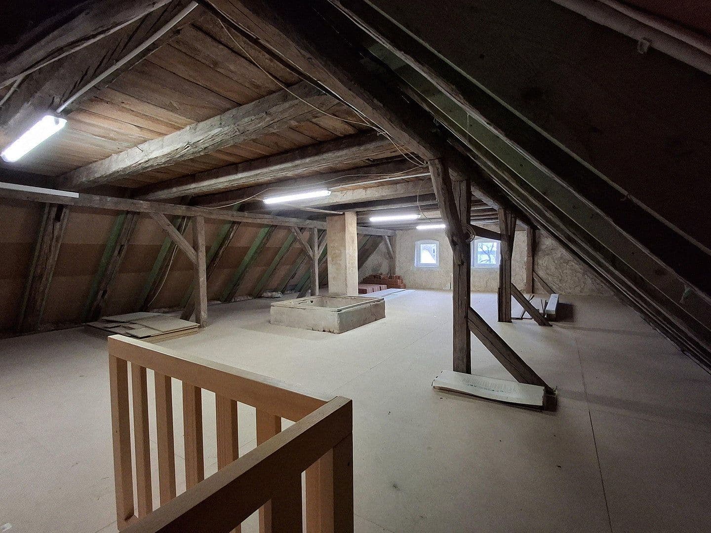 Predaj domu 159 m², pozemok 300 m², Dorfstr. 52, Haundorf, Bavorsko Predaj domu 159 m², pozemok 300 m², Dorfstr. 52, Haundorf, Bavorsko