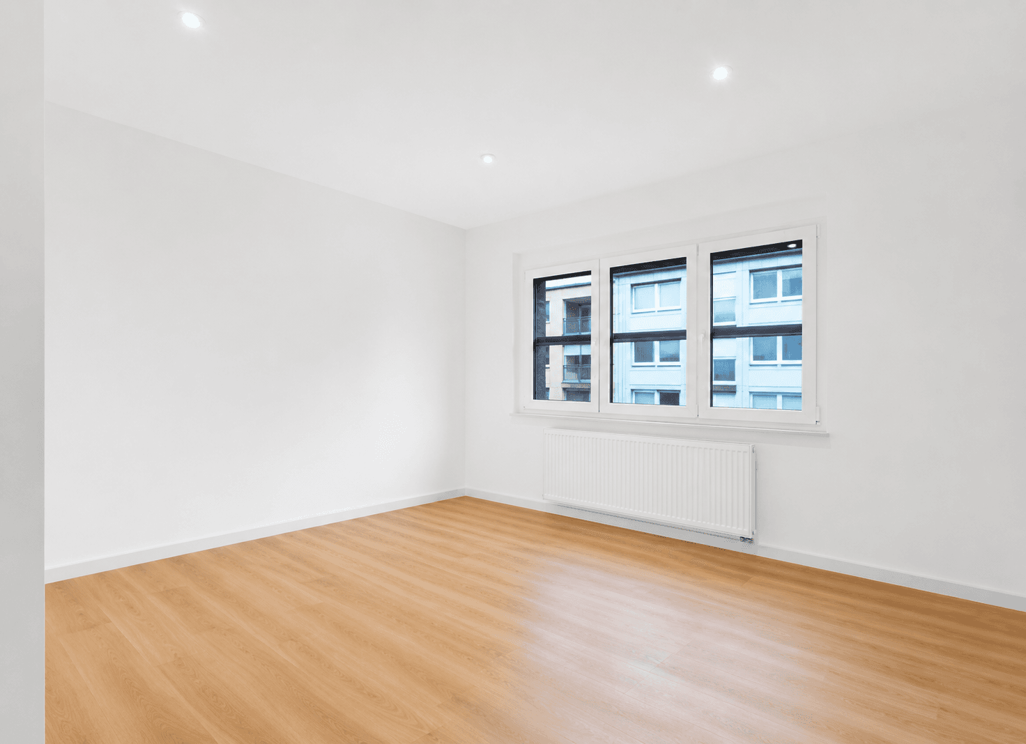 Prenájom bytu 2-izbový 50 m², Zimmerstraße 7, Düsseldorf, Severné Porýnie - Westfálsko Prenájom bytu 2-izbový 50 m², Zimmerstraße 7, Düsseldorf, Severné Porýnie - Westfálsko