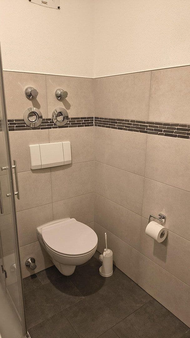 Prenájom bytu 1-izbový 35 m², Charles-von-Lindbergh-Straße 8 , 93049 Regensburg, Regensburg, Bavorsko Prenájom bytu 1-izbový 35 m², Charles-von-Lindbergh-Straße 8 , 93049 Regensburg, Regensburg, Bavorsko