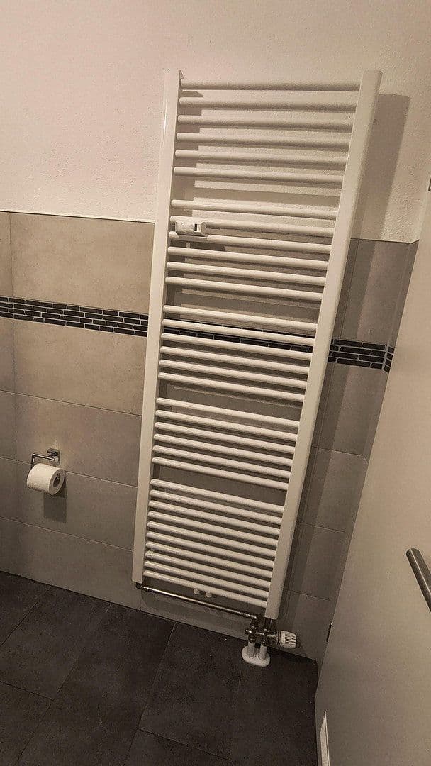 Prenájom bytu 1-izbový 35 m², Charles-von-Lindbergh-Straße 8 , 93049 Regensburg, Regensburg, Bavorsko Prenájom bytu 1-izbový 35 m², Charles-von-Lindbergh-Straße 8 , 93049 Regensburg, Regensburg, Bavorsko