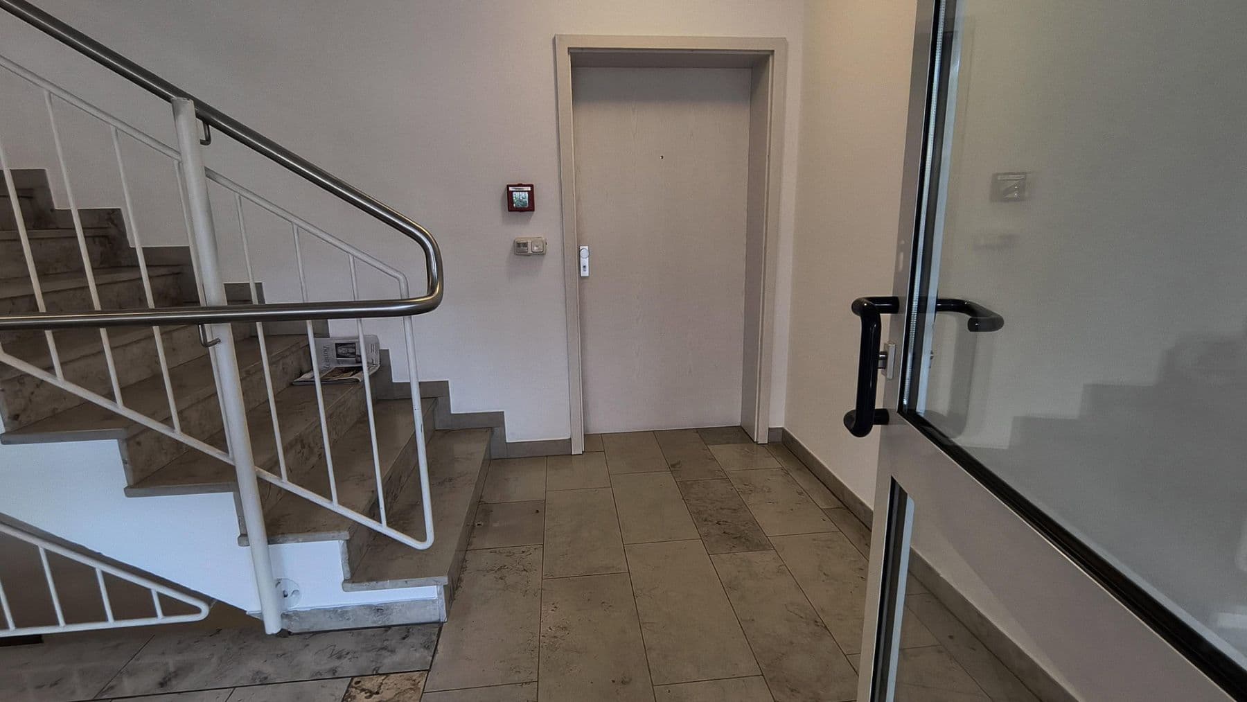Prenájom bytu 1-izbový 35 m², Charles-von-Lindbergh-Straße 8 , 93049 Regensburg, Regensburg, Bavorsko Prenájom bytu 1-izbový 35 m², Charles-von-Lindbergh-Straße 8 , 93049 Regensburg, Regensburg, Bavorsko