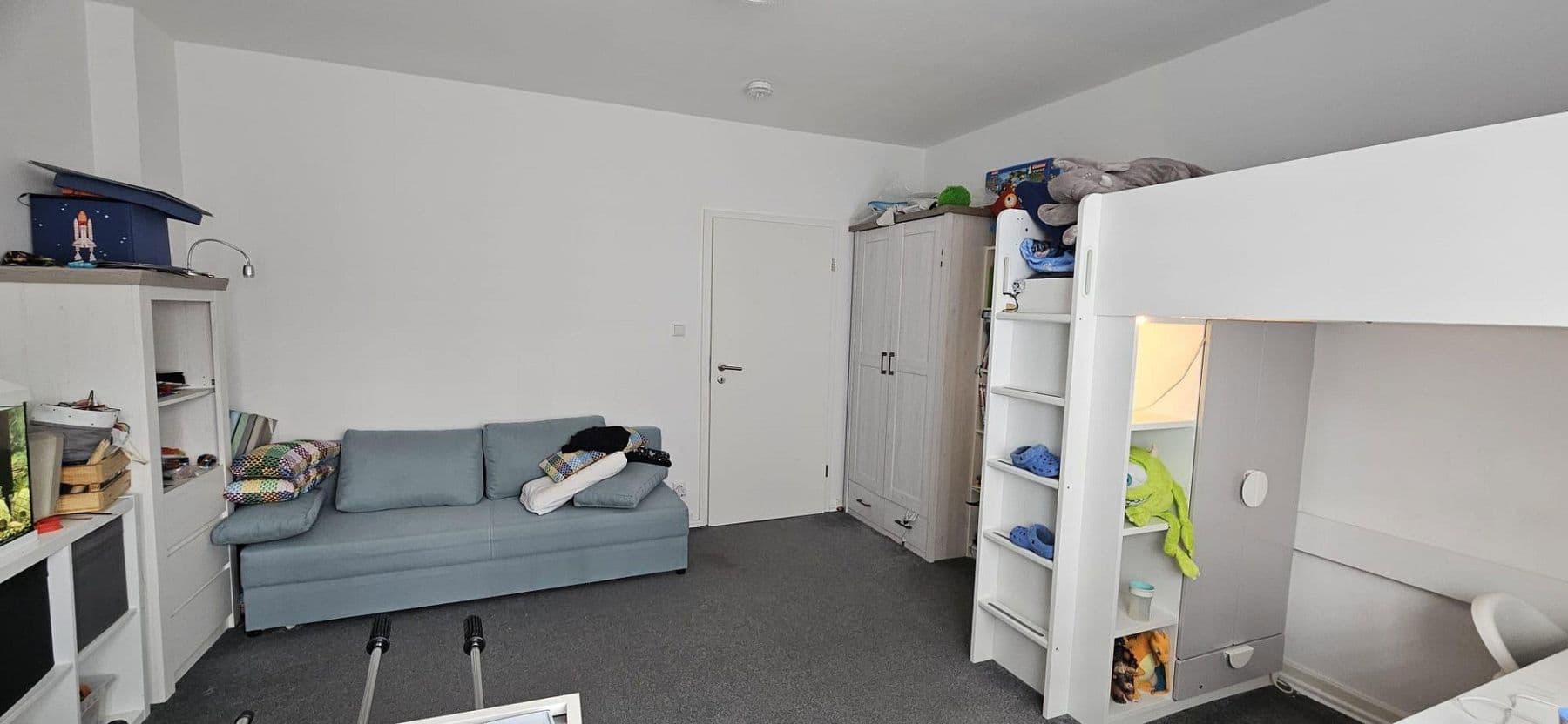 Prenájom bytu 4-izbový 104 m², Hauptstr. 223, Heiligenhaus, Severné Porýnie - Westfálsko Prenájom bytu 4-izbový 104 m², Hauptstr. 223, Heiligenhaus, Severné Porýnie - Westfálsko