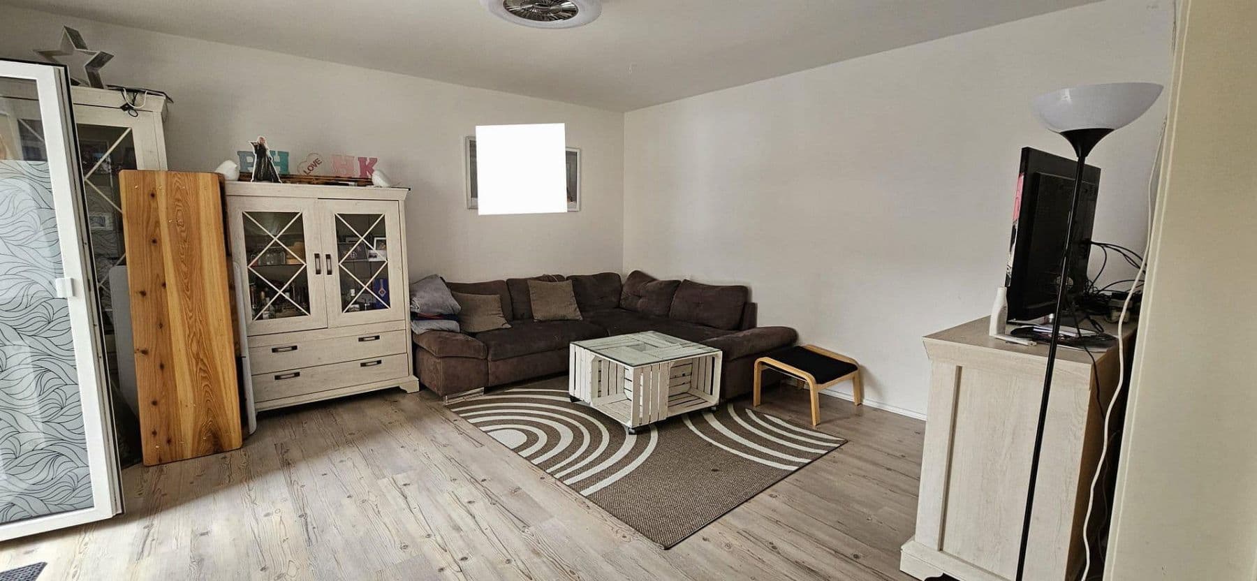 Prenájom bytu 4-izbový 104 m², Hauptstr. 223, Heiligenhaus, Severné Porýnie - Westfálsko Prenájom bytu 4-izbový 104 m², Hauptstr. 223, Heiligenhaus, Severné Porýnie - Westfálsko