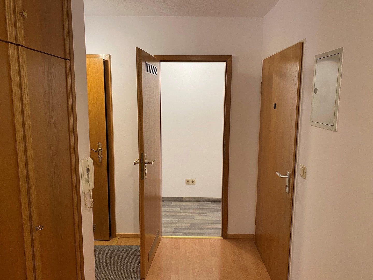 Predaj bytu 4-izbový 124 m², Lohwaldstraße 65, Neusäß, Bavorsko Predaj bytu 4-izbový 124 m², Lohwaldstraße 65, Neusäß, Bavorsko