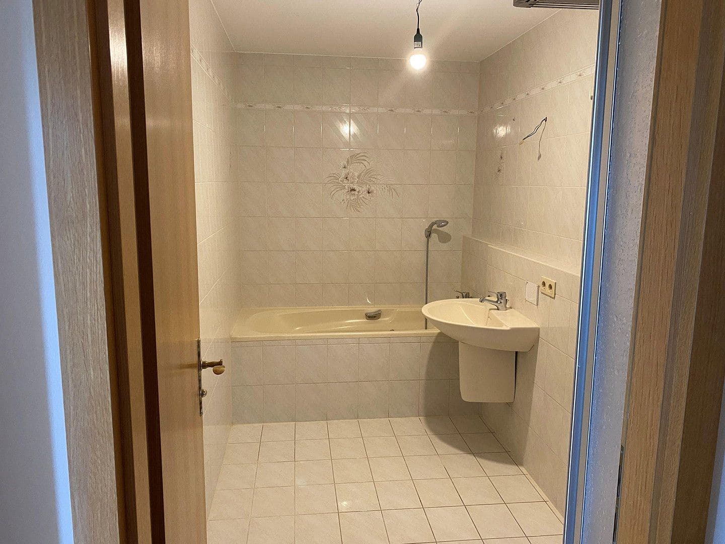 Predaj bytu 4-izbový 124 m², Lohwaldstraße 65, Neusäß, Bavorsko Predaj bytu 4-izbový 124 m², Lohwaldstraße 65, Neusäß, Bavorsko