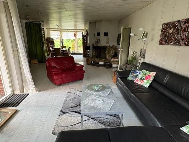 Predaj domu 142 m², pozemok 805 m², Brakel, Severné Porýnie - Westfálsko Predaj domu 142 m², pozemok 805 m², Brakel, Severné Porýnie - Westfálsko