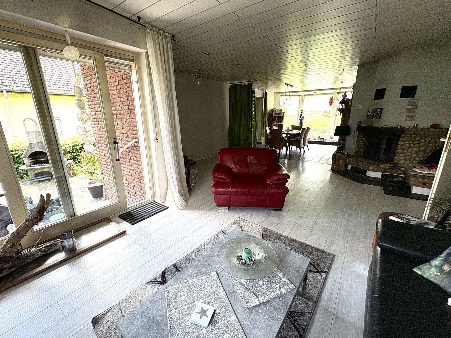 Predaj domu 142 m², pozemok 805 m², Brakel, Severné Porýnie - Westfálsko Predaj domu 142 m², pozemok 805 m², Brakel, Severné Porýnie - Westfálsko