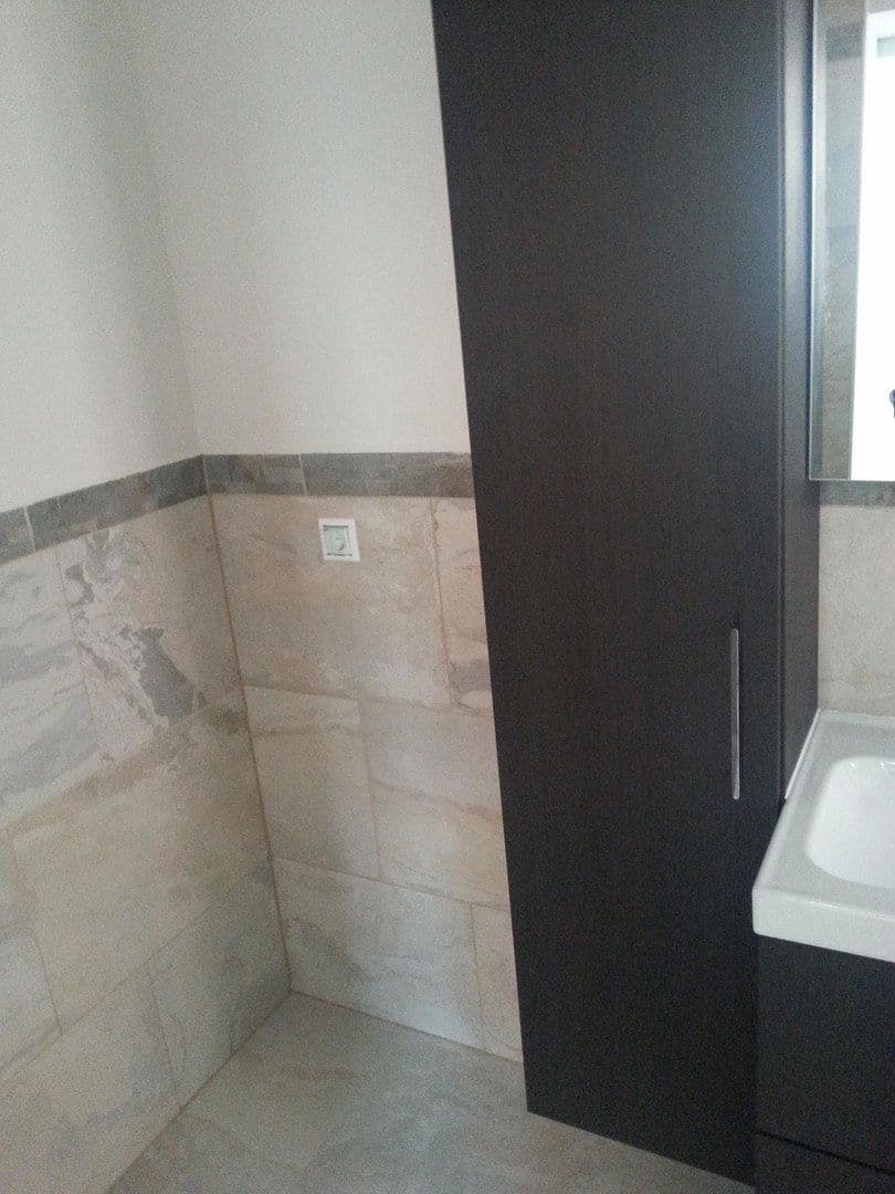 Prenájom bytu 5-izbový 176 m², Ansbach, Bavorsko Prenájom bytu 5-izbový 176 m², Ansbach, Bavorsko