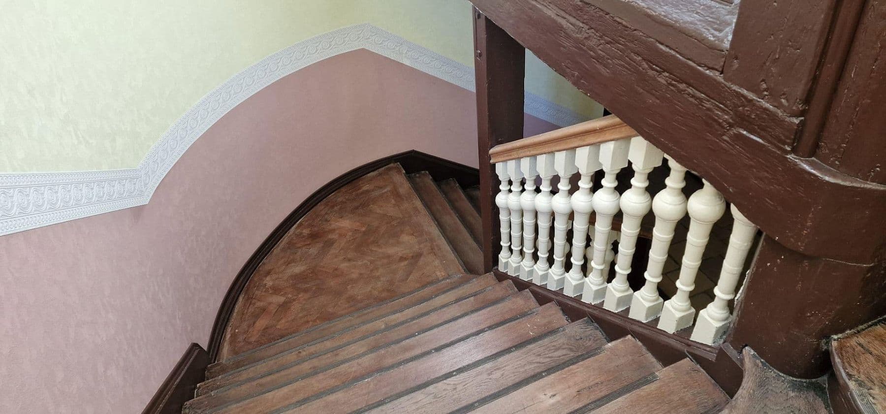 Prenájom bytu 5-izbový 176 m², Ansbach, Bavorsko Prenájom bytu 5-izbový 176 m², Ansbach, Bavorsko