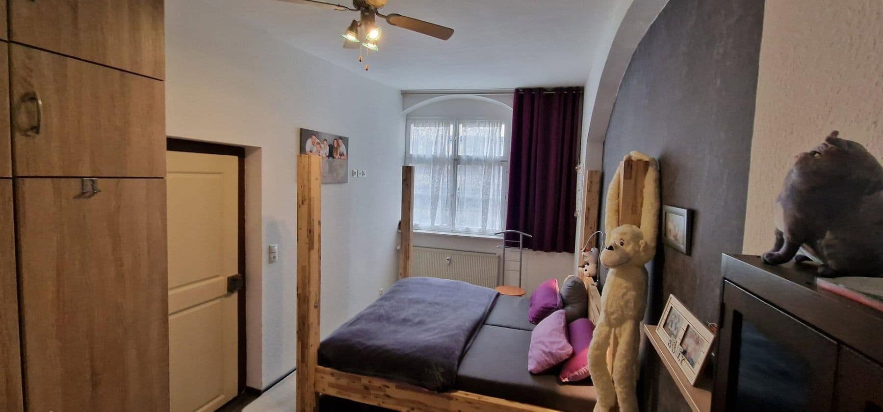 Prenájom bytu 5-izbový 176 m², Ansbach, Bavorsko Prenájom bytu 5-izbový 176 m², Ansbach, Bavorsko