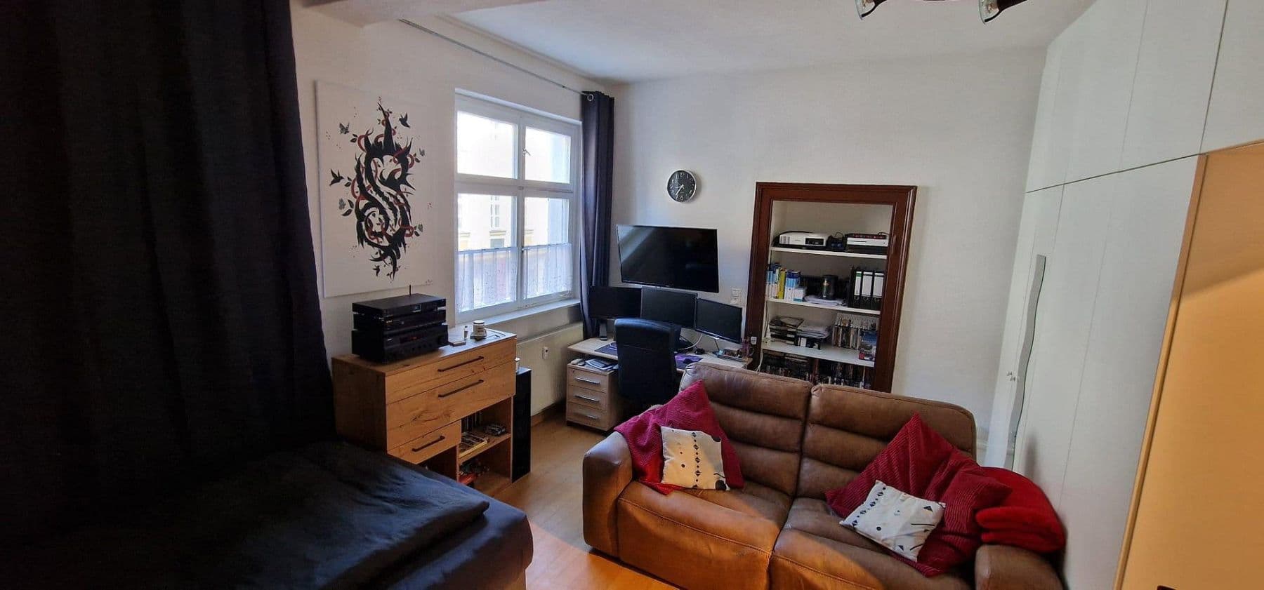 Prenájom bytu 5-izbový 176 m², Ansbach, Bavorsko Prenájom bytu 5-izbový 176 m², Ansbach, Bavorsko