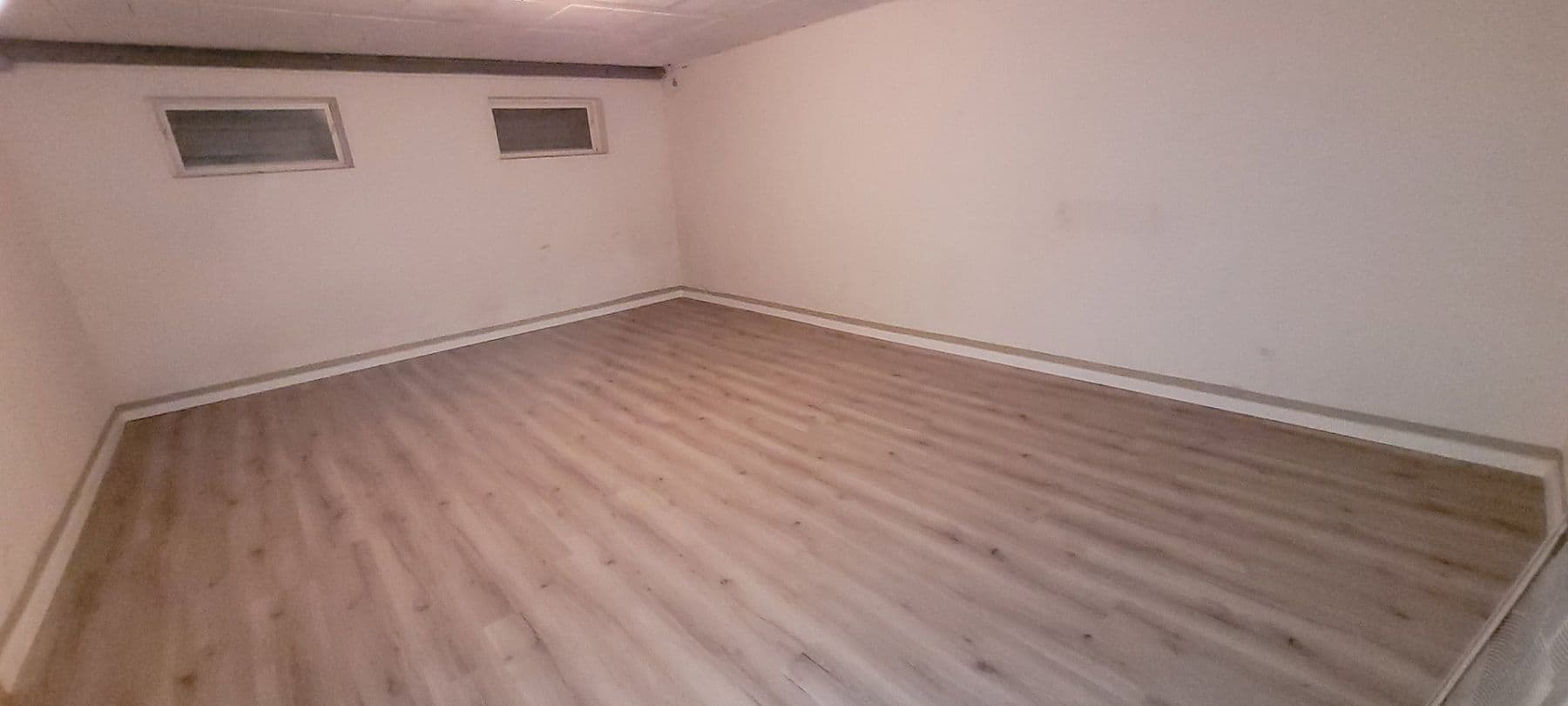 Predaj bytu 4-izbový 88 m², Bad Pyrmont, Dolné Sasko Predaj bytu 4-izbový 88 m², Bad Pyrmont, Dolné Sasko
