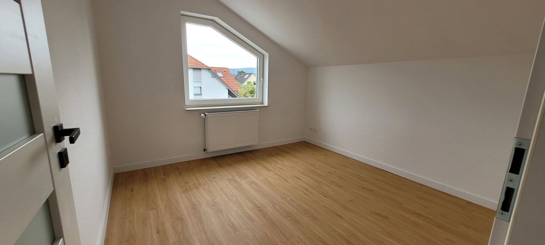 Predaj bytu 4-izbový 88 m², Bad Pyrmont, Dolné Sasko Predaj bytu 4-izbový 88 m², Bad Pyrmont, Dolné Sasko