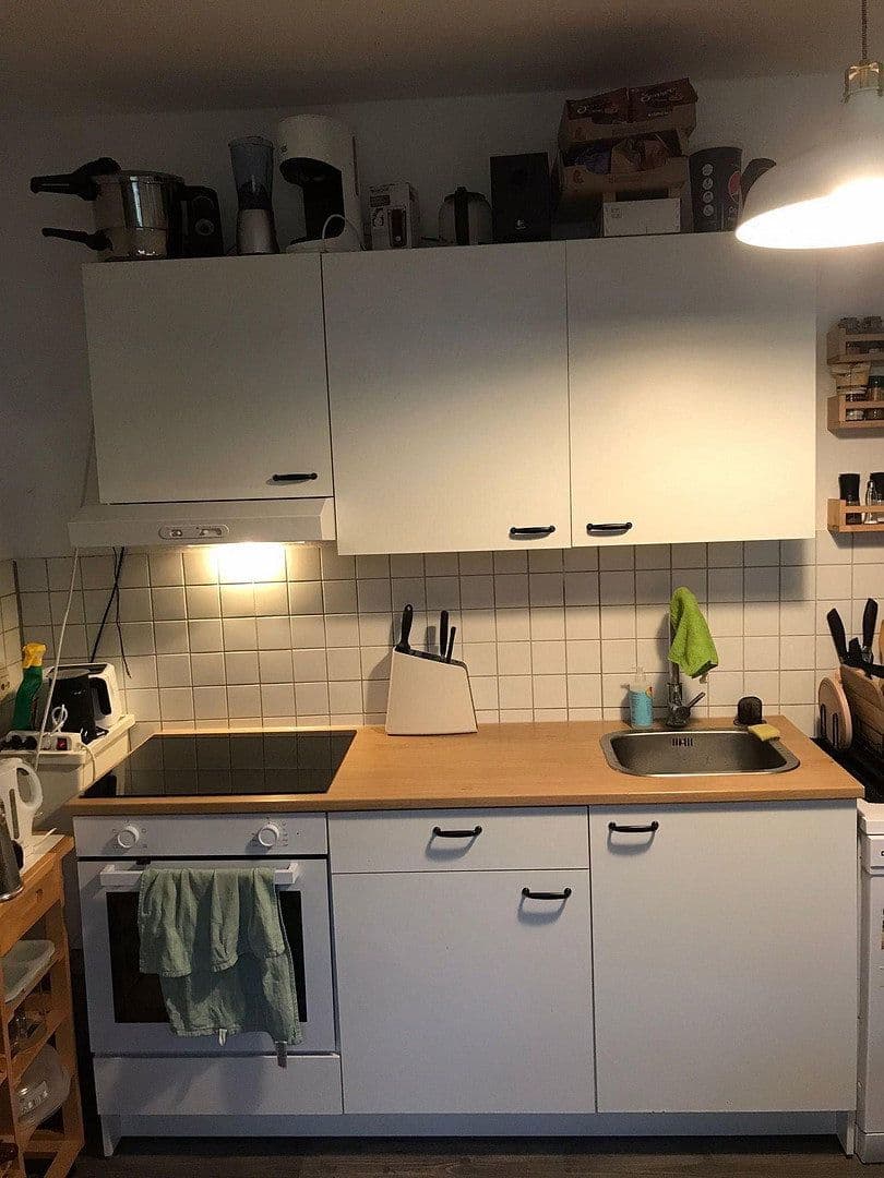 Prenájom bytu 3-izbový 84 m², Reichpietschstraße 7, Leipzig, Sasko Prenájom bytu 3-izbový 84 m², Reichpietschstraße 7, Leipzig, Sasko