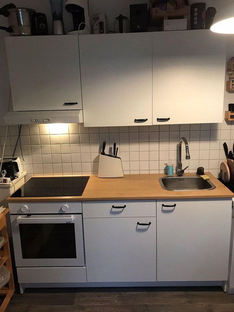 Prenájom bytu 3-izbový 84 m², Reichpietschstraße 7, Leipzig, Sasko Prenájom bytu 3-izbový 84 m², Reichpietschstraße 7, Leipzig, Sasko
