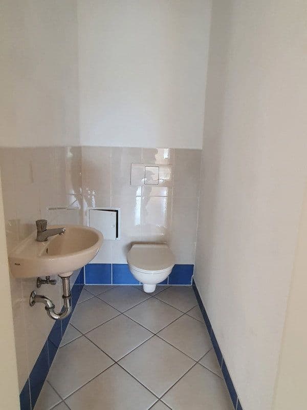 Prenájom bytu 3-izbový 84 m², Reichpietschstraße 7, Leipzig, Sasko Prenájom bytu 3-izbový 84 m², Reichpietschstraße 7, Leipzig, Sasko