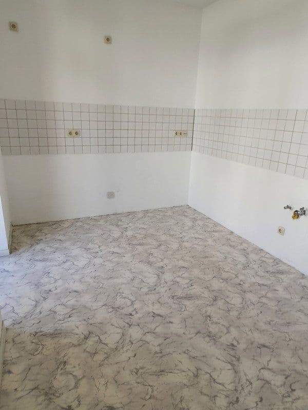 Prenájom bytu 3-izbový 84 m², Reichpietschstraße 7, Leipzig, Sasko Prenájom bytu 3-izbový 84 m², Reichpietschstraße 7, Leipzig, Sasko
