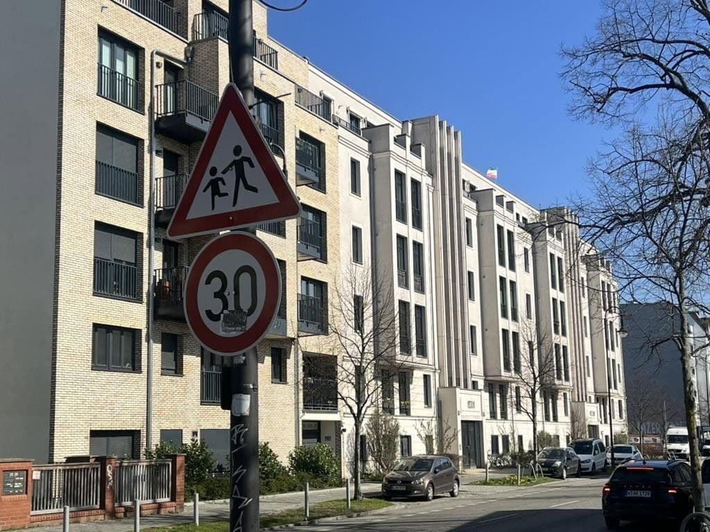 Predaj bytu 5-izbový 146 m², Berlin, Berlín Predaj bytu 5-izbový 146 m², Berlin, Berlín