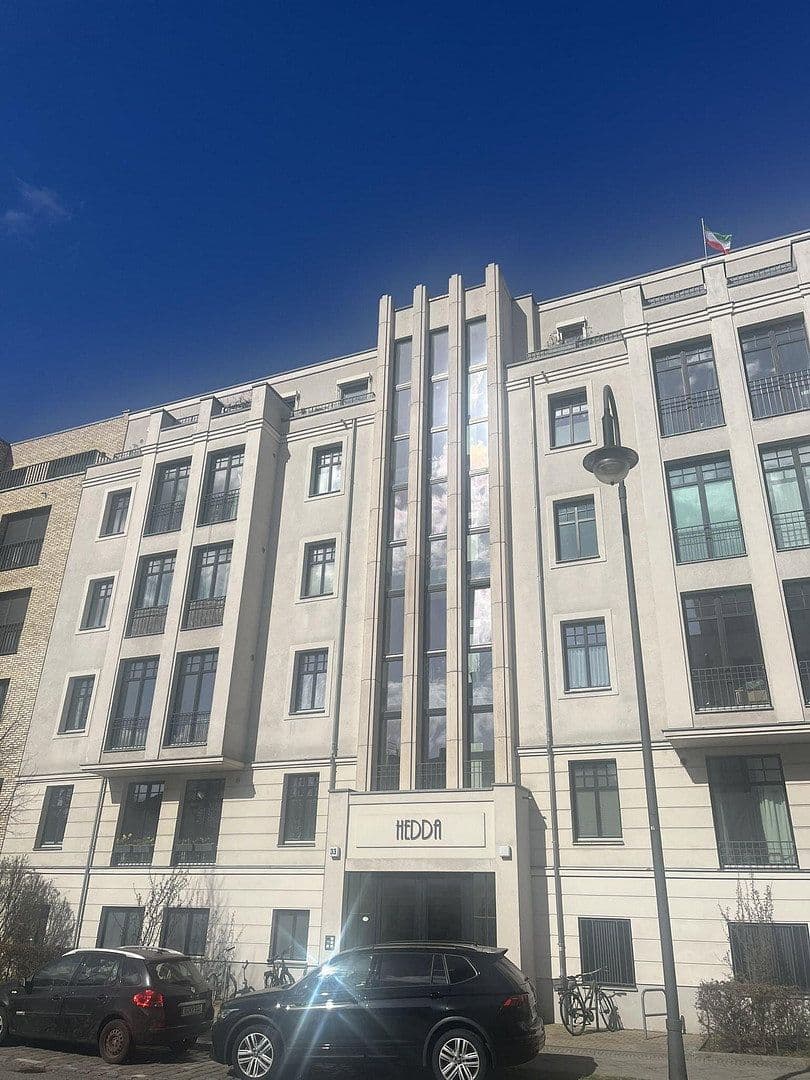 Predaj bytu 5-izbový 146 m², Berlin, Berlín Predaj bytu 5-izbový 146 m², Berlin, Berlín