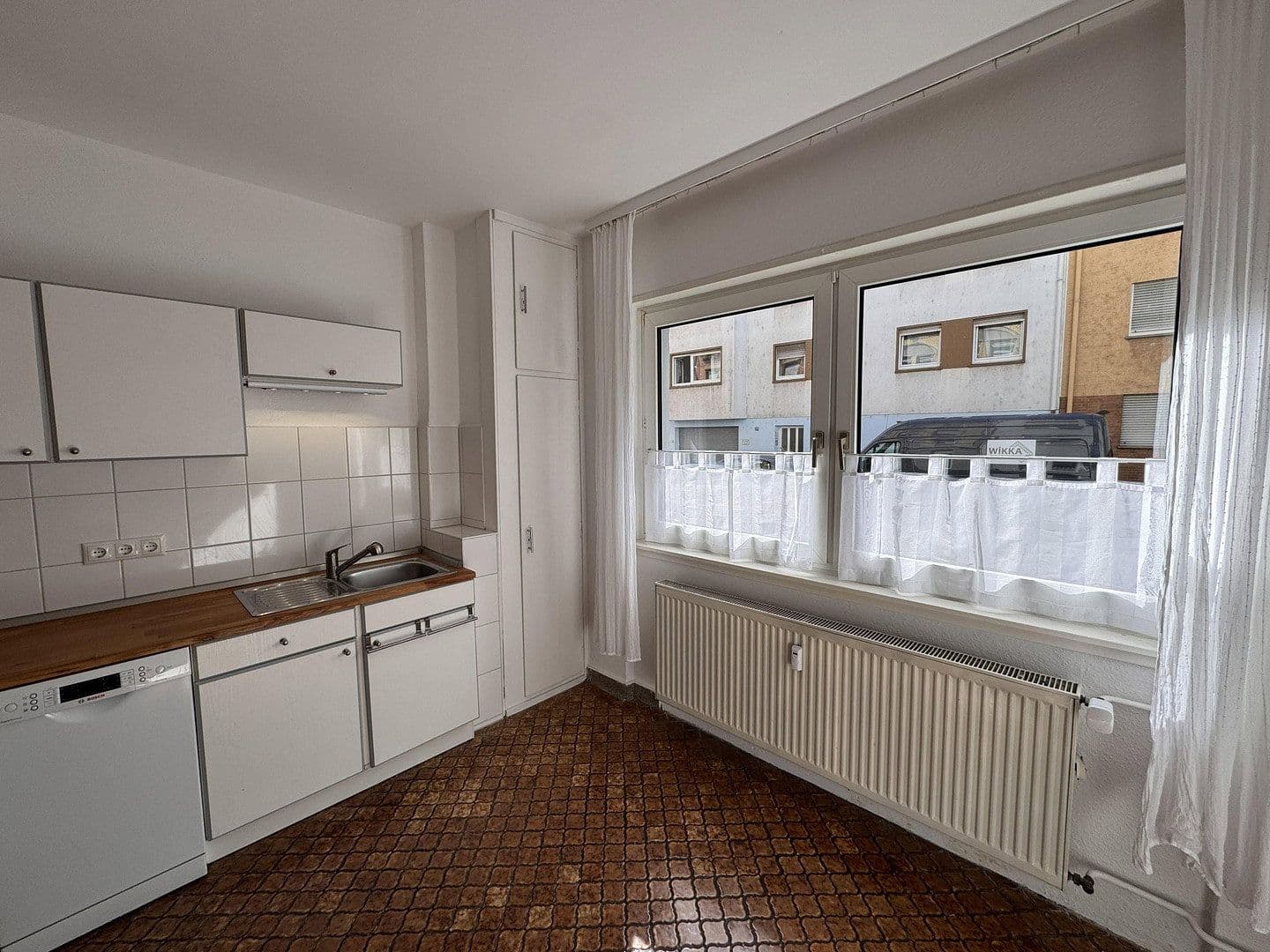 Prenájom bytu 1-izbový 37 m², Mannheim, Bádensko-Wurttembersko Prenájom bytu 1-izbový 37 m², Mannheim, Bádensko-Wurttembersko