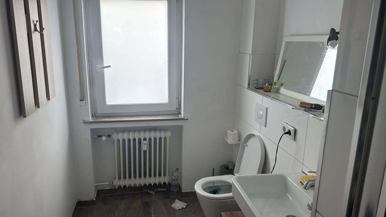 Prenájom bytu 2-izbový 40 m², Deutzer Straße 17a, Niederkassel, Severné Porýnie - Westfálsko Prenájom bytu 2-izbový 40 m², Deutzer Straße 17a, Niederkassel, Severné Porýnie - Westfálsko