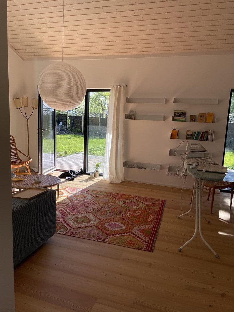Predaj domu 90 m², pozemok 770 m², Sauerkirschenallee 2b, Waldsieversdorf, Brandenbursko Predaj domu 90 m², pozemok 770 m², Sauerkirschenallee 2b, Waldsieversdorf, Brandenbursko