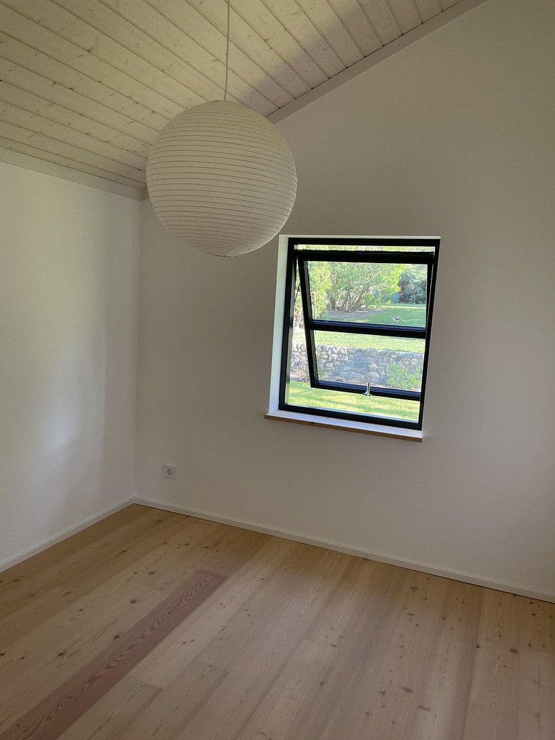 Predaj domu 90 m², pozemok 770 m², Sauerkirschenallee 2b, Waldsieversdorf, Brandenbursko Predaj domu 90 m², pozemok 770 m², Sauerkirschenallee 2b, Waldsieversdorf, Brandenbursko