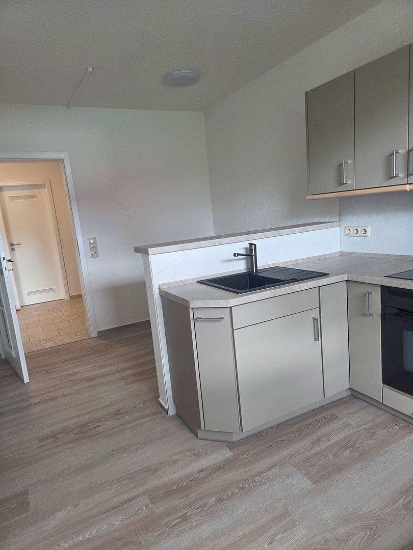 Prenájom bytu 2-izbový 64 m², Anemonenstraße 4, Neubrandenburg, Meklenbursko-Predpomoransko Prenájom bytu 2-izbový 64 m², Anemonenstraße 4, Neubrandenburg, Meklenbursko-Predpomoransko