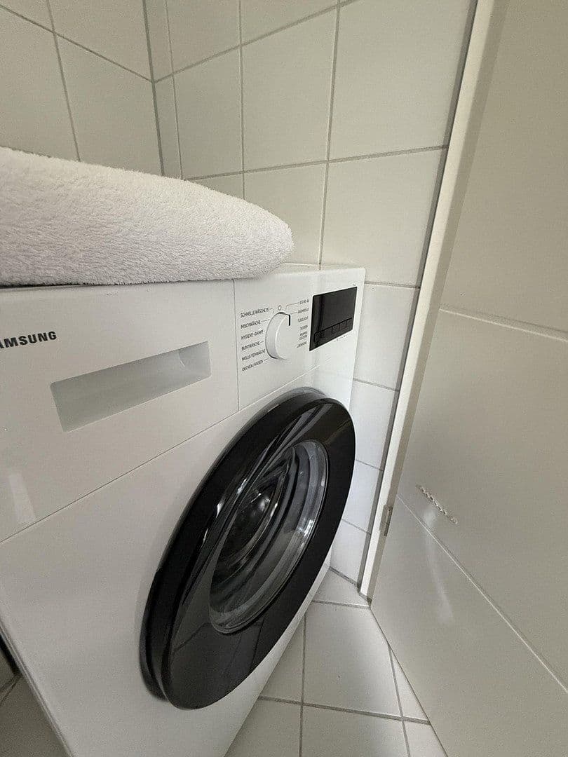 Prenájom bytu 2-izbový 65 m², Horb am Neckar, Bádensko-Wurttembersko Prenájom bytu 2-izbový 65 m², Horb am Neckar, Bádensko-Wurttembersko