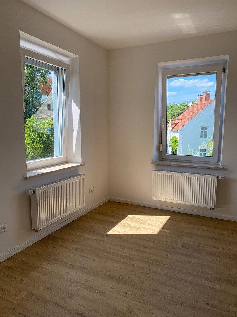 Prenájom bytu 3-izbový 69 m², Augsburg, Bavorsko Prenájom bytu 3-izbový 69 m², Augsburg, Bavorsko