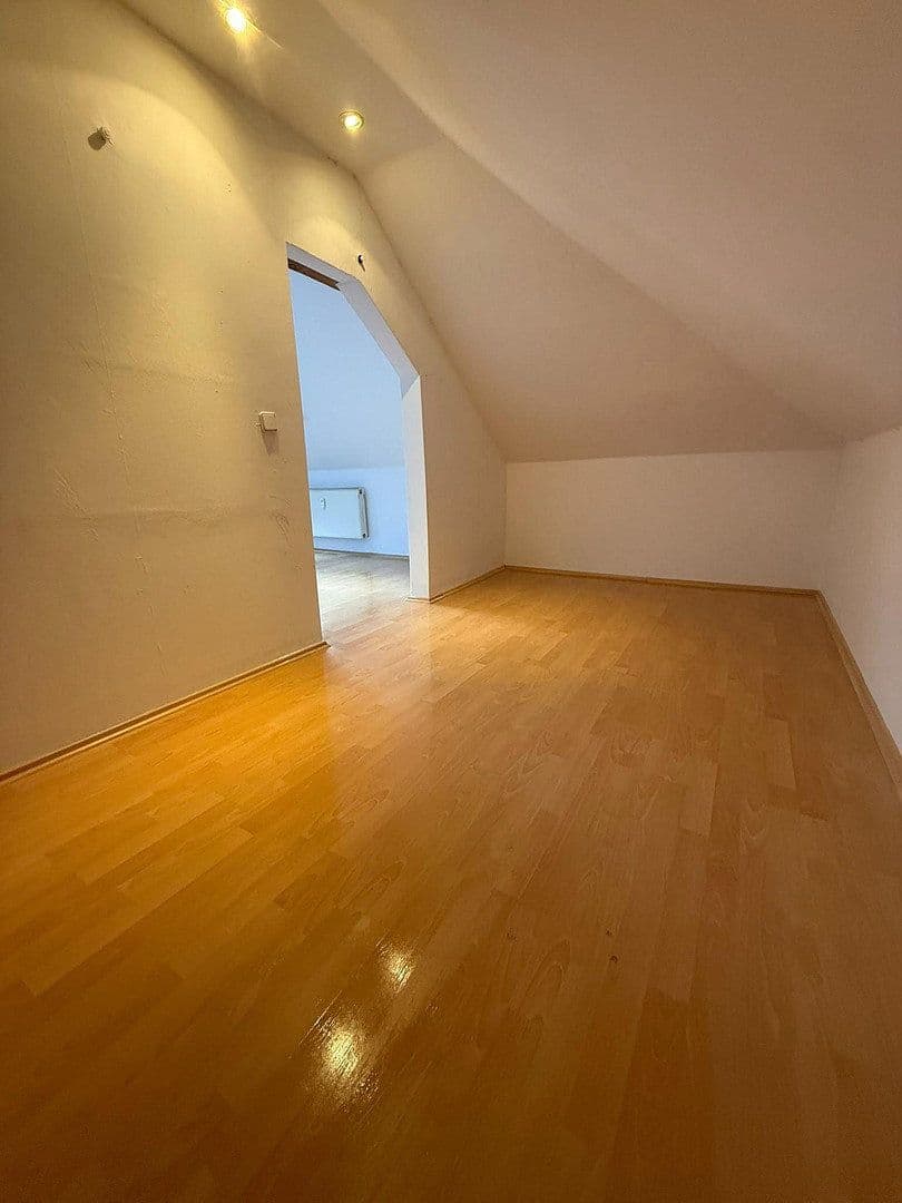 Prenájom bytu 3-izbový 116 m², Ernst-Barlach-Str. 16, Schönberg, Meklenbursko-Predpomoransko Prenájom bytu 3-izbový 116 m², Ernst-Barlach-Str. 16, Schönberg, Meklenbursko-Predpomoransko