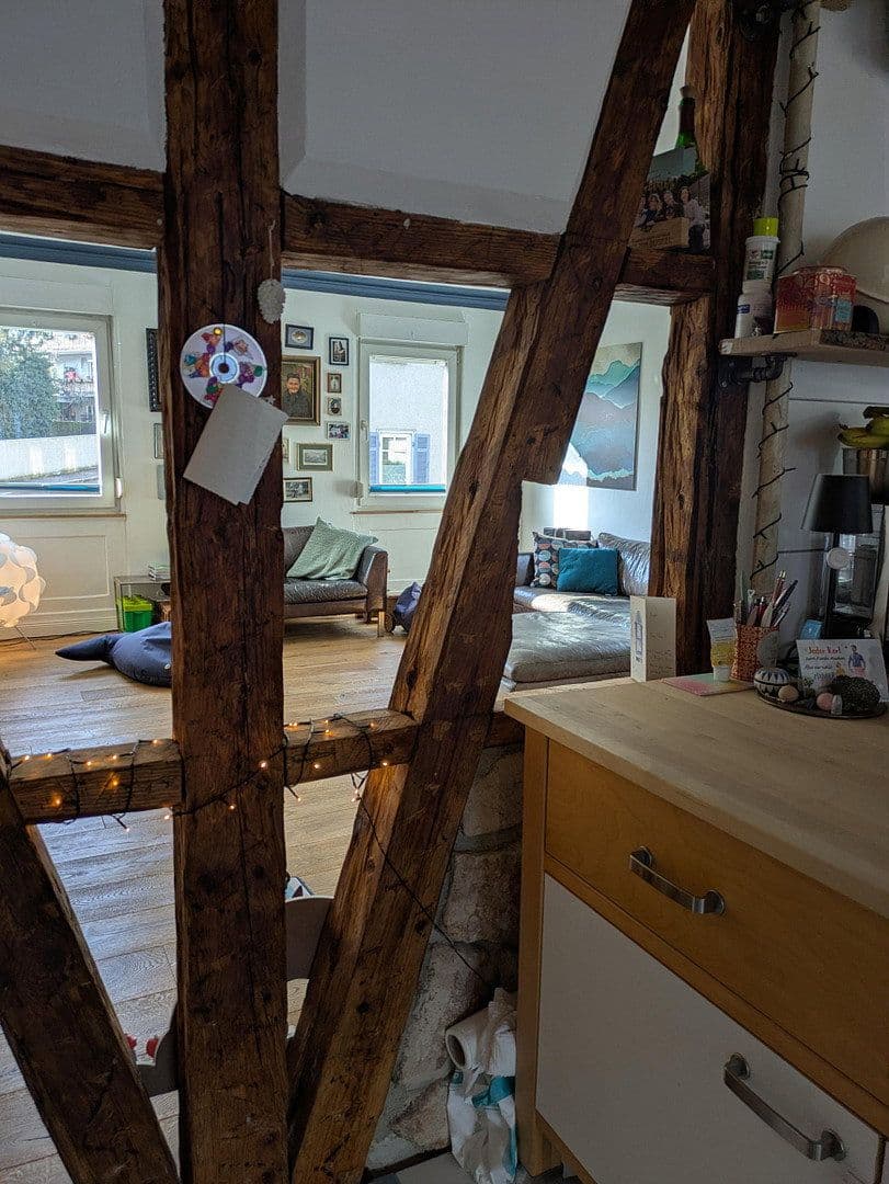 Predaj bytu 4-izbový 99 m², Esslingen am Neckar, Bádensko-Wurttembersko Predaj bytu 4-izbový 99 m², Esslingen am Neckar, Bádensko-Wurttembersko