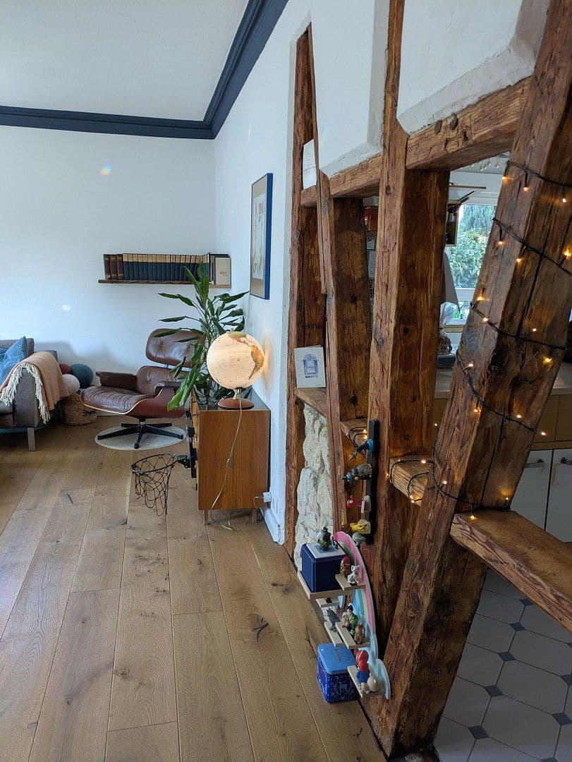 Predaj bytu 4-izbový 99 m², Esslingen am Neckar, Bádensko-Wurttembersko Predaj bytu 4-izbový 99 m², Esslingen am Neckar, Bádensko-Wurttembersko