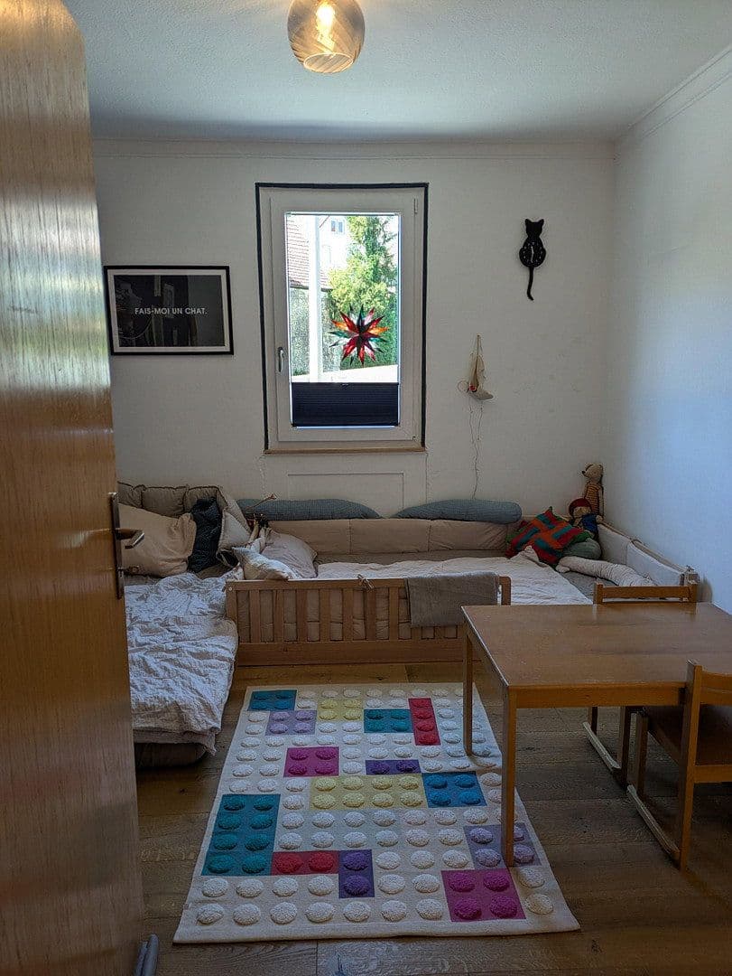 Predaj bytu 4-izbový 99 m², Esslingen am Neckar, Bádensko-Wurttembersko Predaj bytu 4-izbový 99 m², Esslingen am Neckar, Bádensko-Wurttembersko