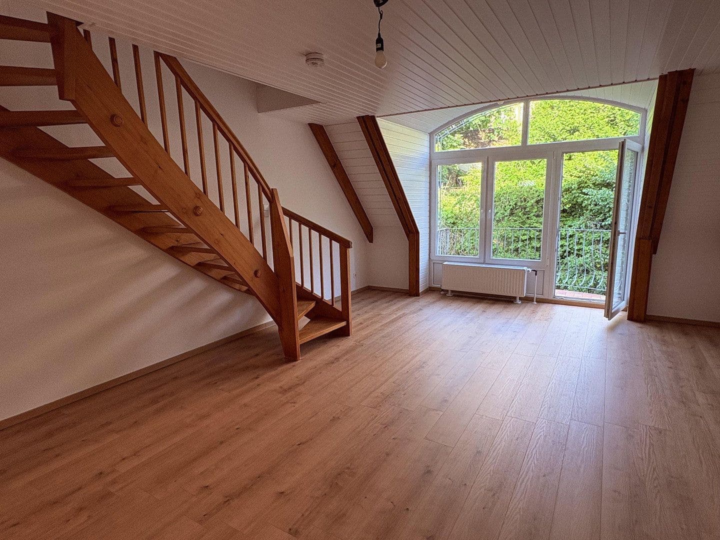 Prenájom bytu 2-izbový 70 m², Weingarten, Bádensko-Wurttembersko Prenájom bytu 2-izbový 70 m², Weingarten, Bádensko-Wurttembersko