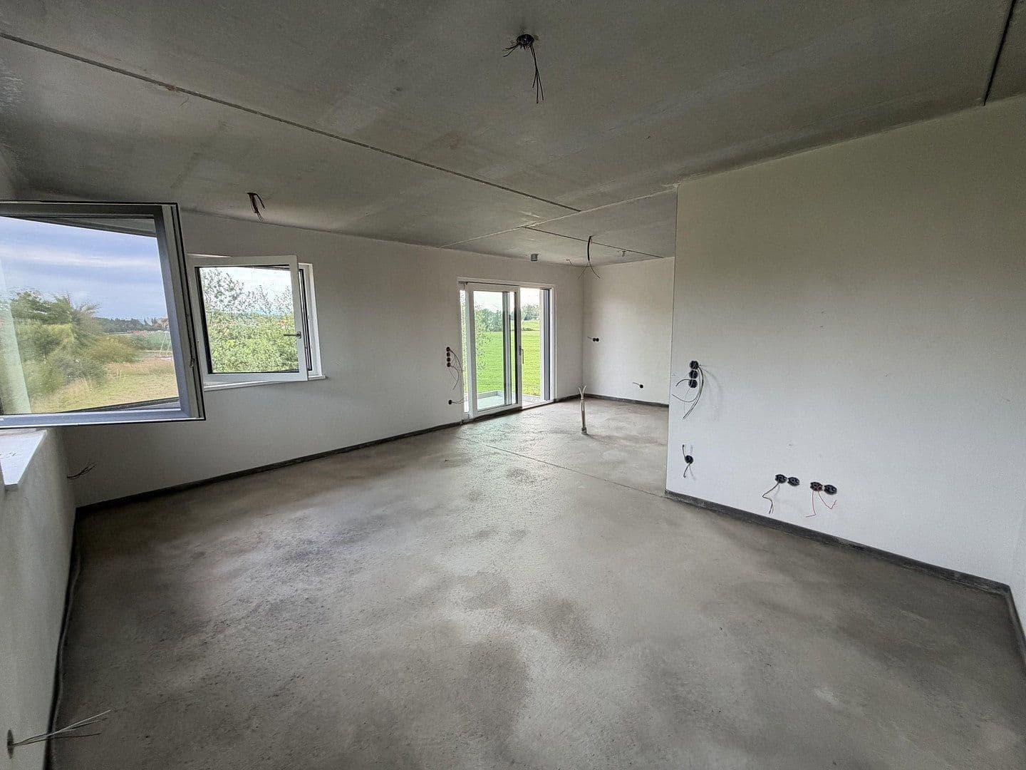 Prenájom bytu 4-izbový 112 m², Obing, Bavorsko Prenájom bytu 4-izbový 112 m², Obing, Bavorsko
