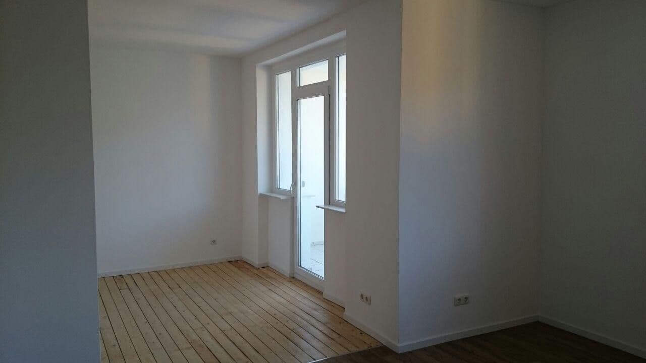 Prenájom bytu 4-izbový 89 m², Olpener Straße 701, Köln, Severné Porýnie - Westfálsko Prenájom bytu 4-izbový 89 m², Olpener Straße 701, Köln, Severné Porýnie - Westfálsko