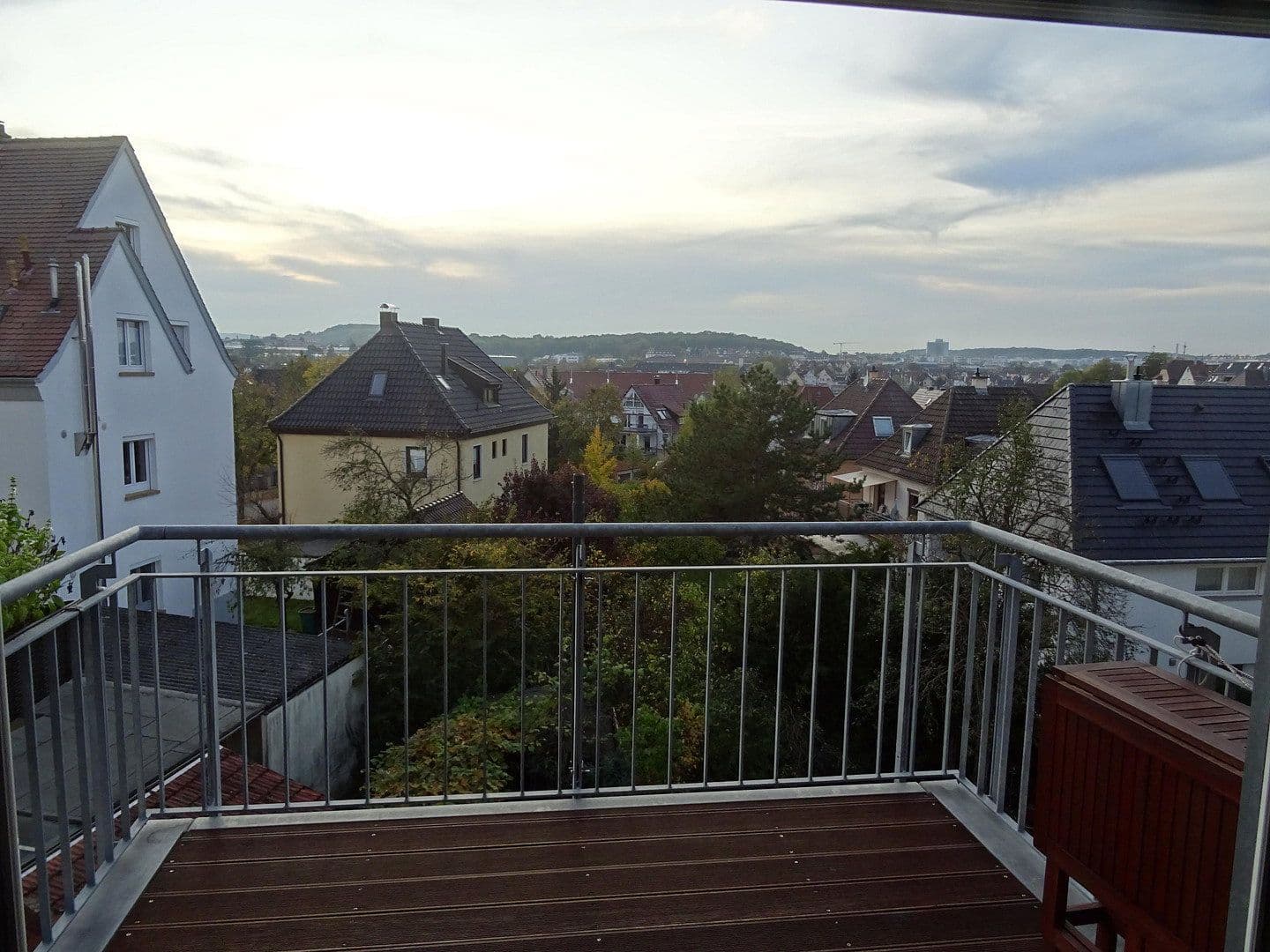 Prenájom bytu 2-izbový 49 m², Stuttgart, Bádensko-Wurttembersko Prenájom bytu 2-izbový 49 m², Stuttgart, Bádensko-Wurttembersko