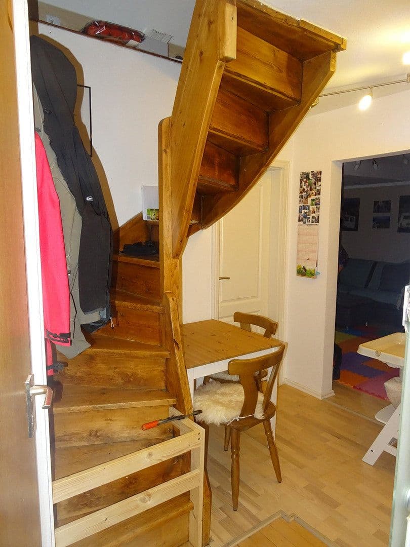Prenájom bytu 2-izbový 49 m², Stuttgart, Bádensko-Wurttembersko Prenájom bytu 2-izbový 49 m², Stuttgart, Bádensko-Wurttembersko